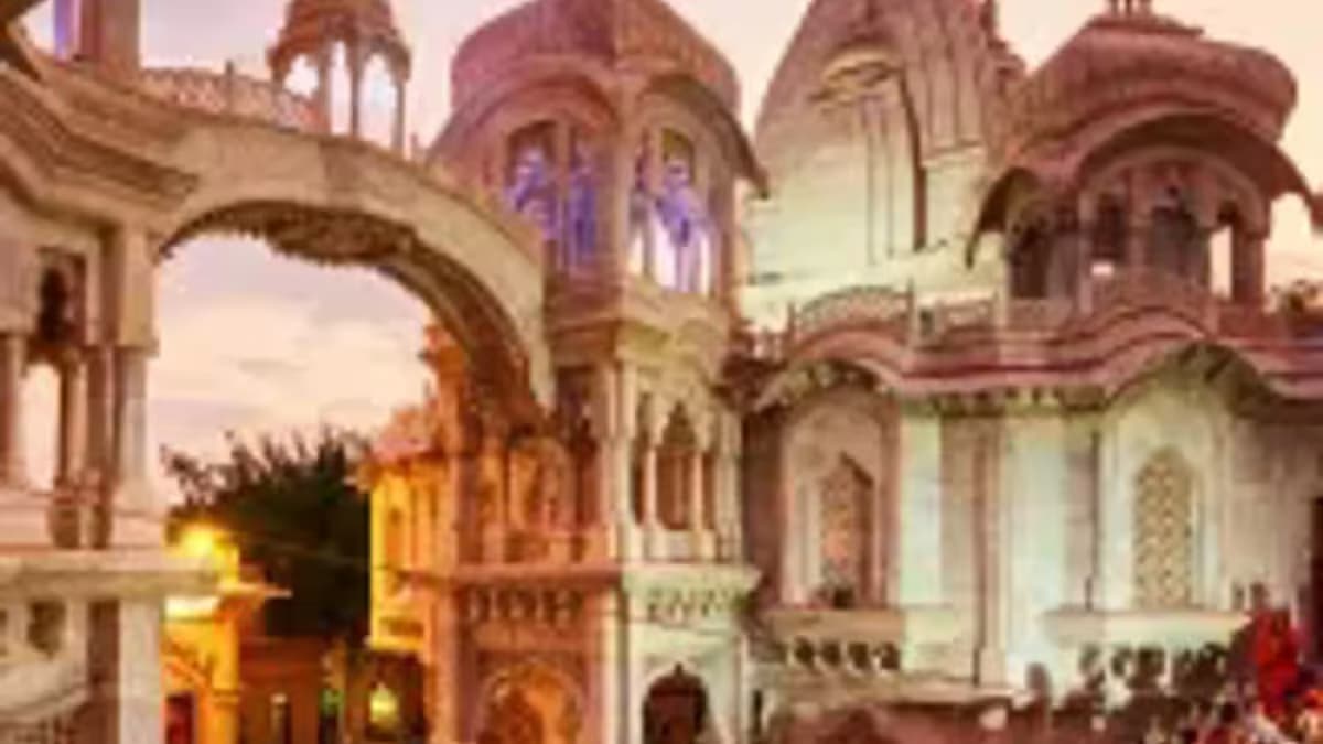 ISKCON Vrindavan 2026: Krishna Balaram Mandir Timings, Aarti & Complete Guide in Vrindavan, Mathura Braj Bhoomi - Real Darshan Photograph