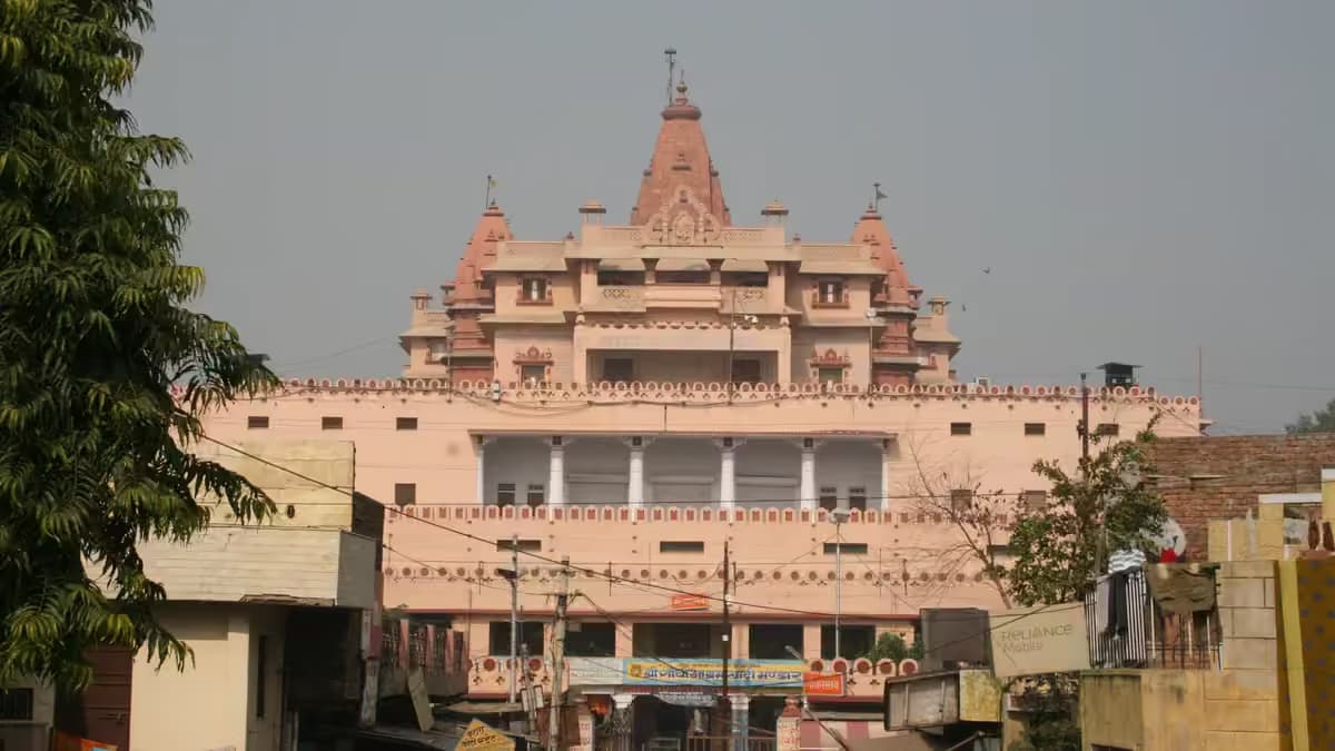 Shri Krishna Janmasthan Mandir â€“ The Birthplace of Lord Krishna in Mathura, Mathura Braj Bhoomi - Real Darshan Photograph