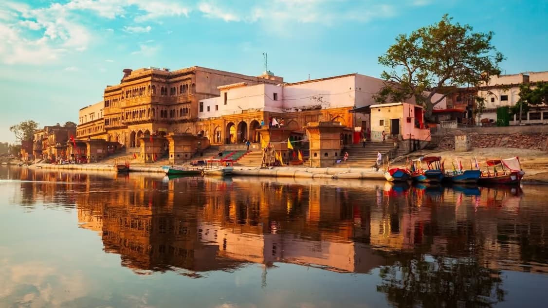 3 Day Mathura Vrindavan with Agra Tour Package