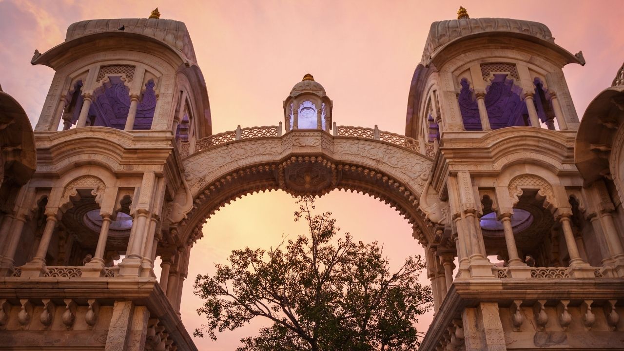 ISKCON Temple Vrindavan (3)