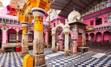 Dwarkadhish Temple Mathura,