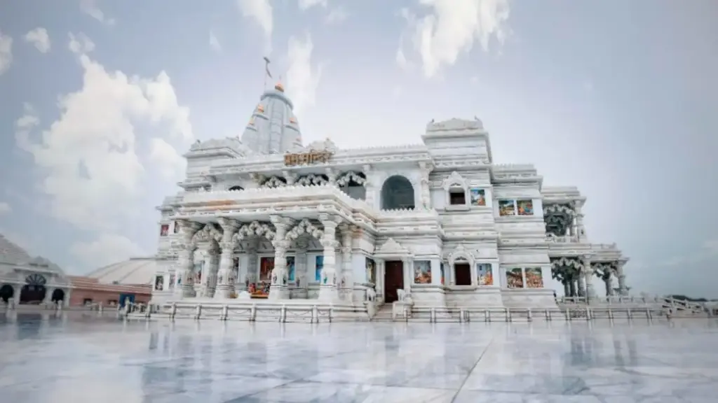 2 day Tour Mathura, Vrindavan, Gokul and Agra